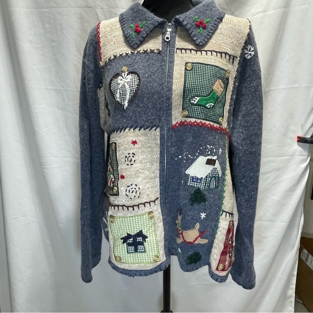 Basic Editions vintage  Patchwork zip up Cardigan Embroidered Details. Size XL.